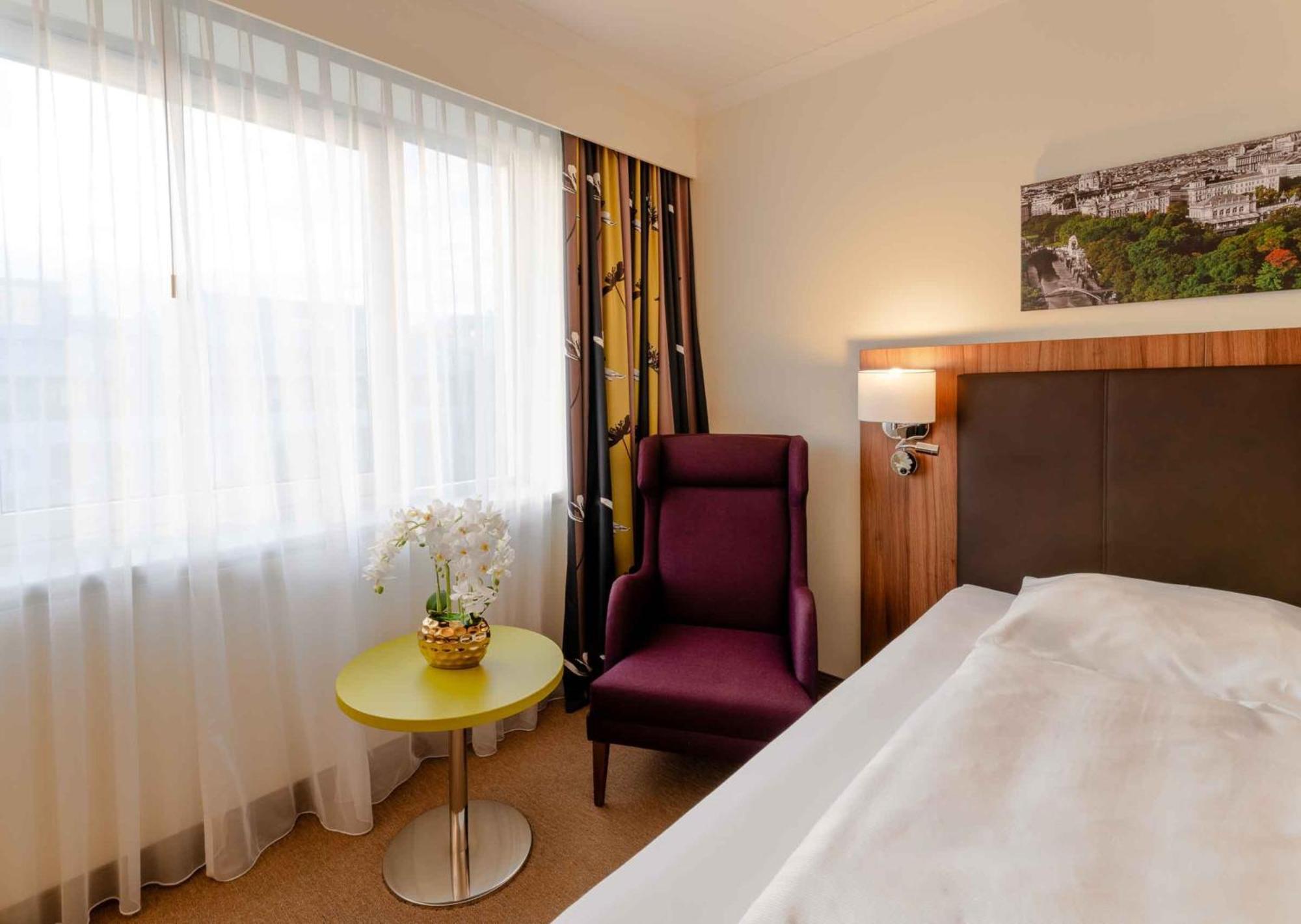 Plaza Premium Wien Bagian luar foto