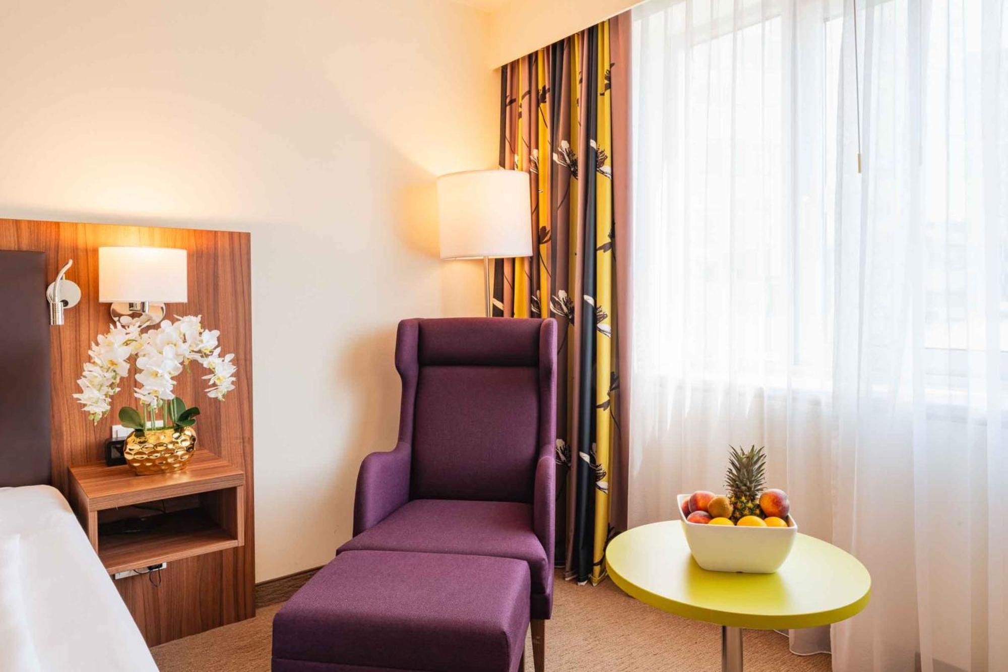 Plaza Premium Wien Bagian luar foto