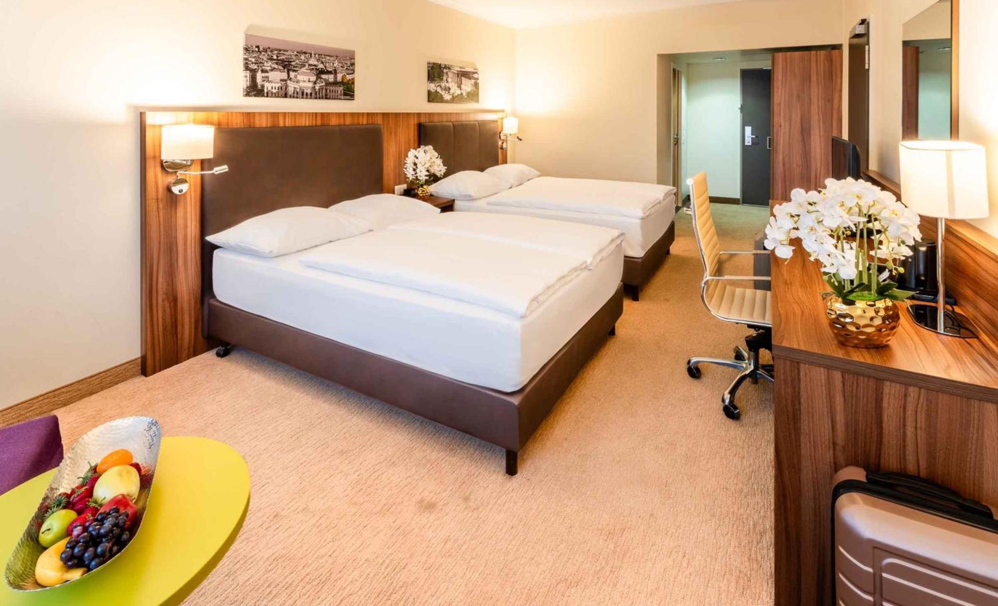 Plaza Premium Wien Bagian luar foto