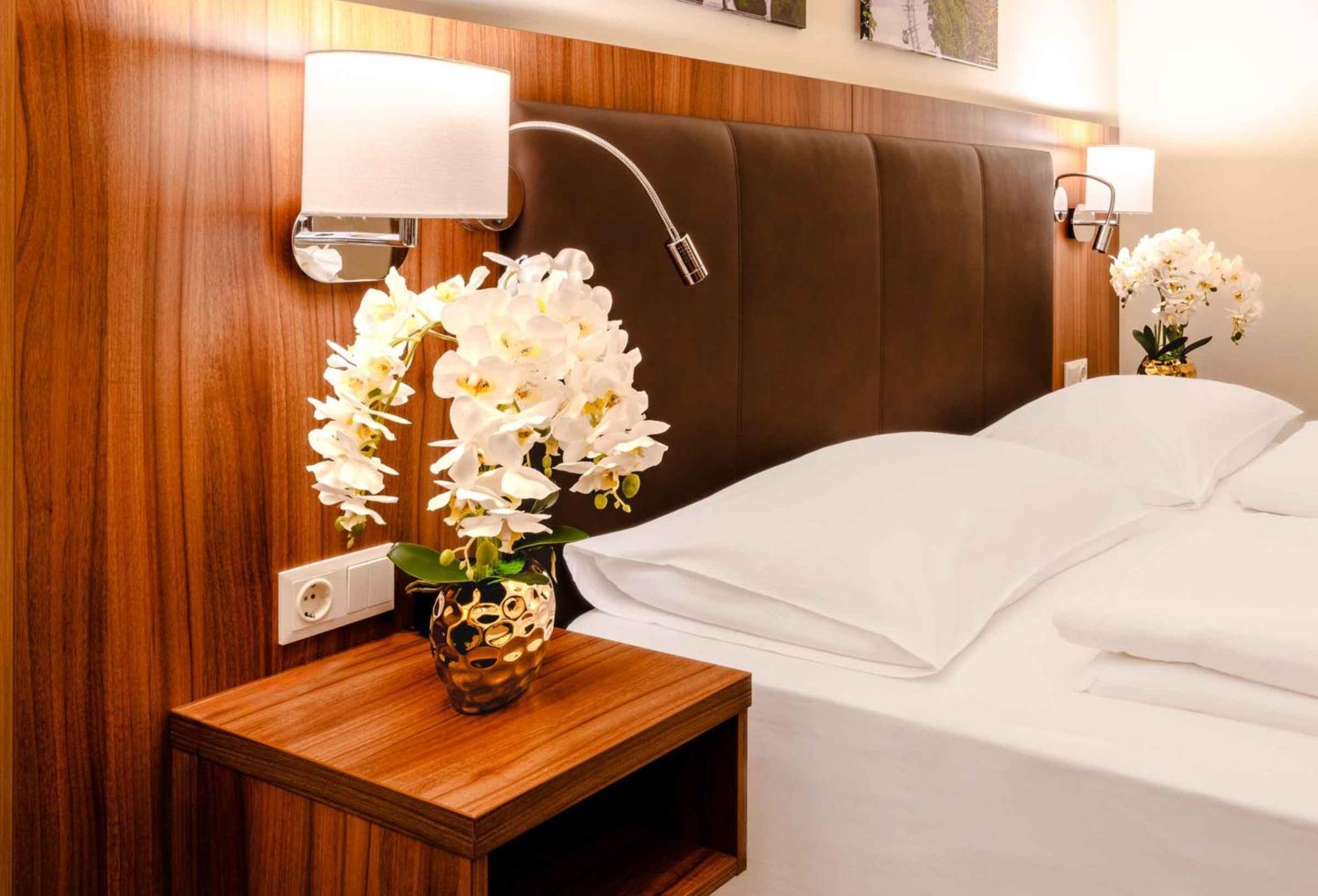 Plaza Premium Wien Bagian luar foto